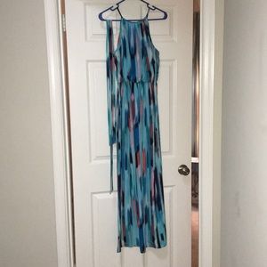 Long patterned dress w/ tie for waist Nordstrom’s